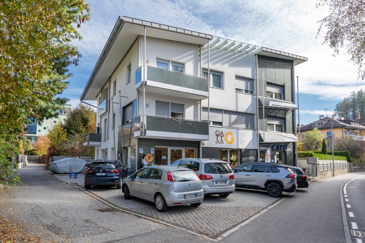 City Cafe - Central Apartment Brunico Exterior photo